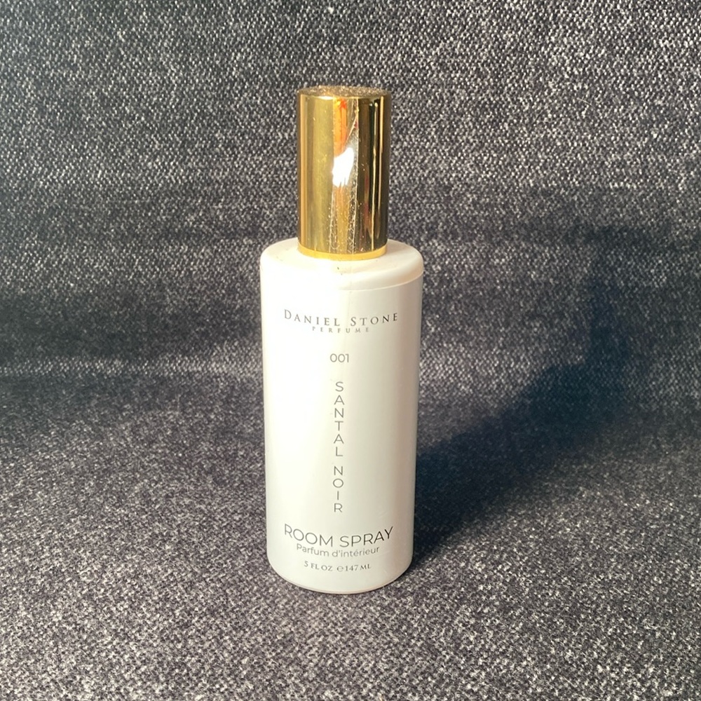 Daniel Stone 001 Santal Noir Room Spray New